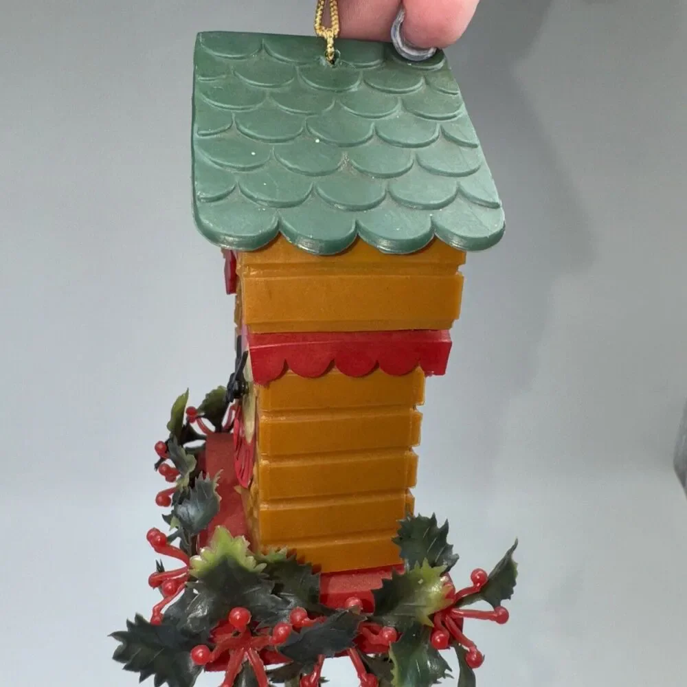 Vintage Christmas Cuckoo Clock Mouse‎ WINDCHIME Plastic KITSCHY MadeIn Hong Kong